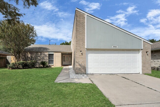 Building Photo - 19734 Oakland Valley Dr