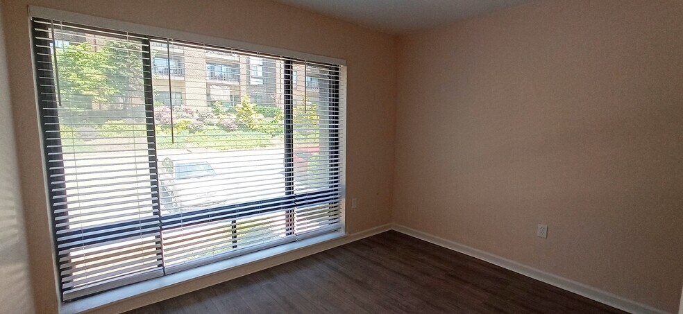 Bedroom # 3: 10.5 ft. x 9 ft. - 124 Roberts Ln