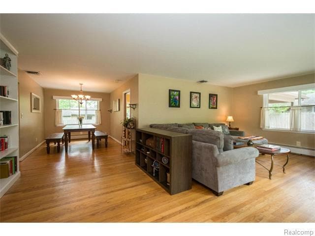 Building Photo - 1811 Alhambra Dr