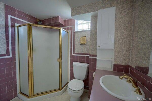 Building Photo - 3340 Windcroft St