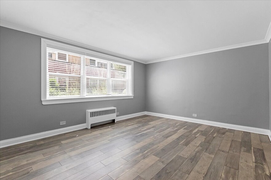 Building Photo - 6710 N Fairfield Ave