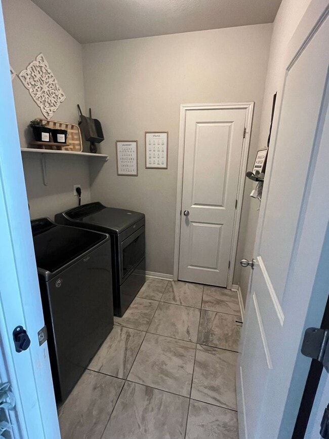 Building Photo - Stunning 3 bedroom in Belton ISD!