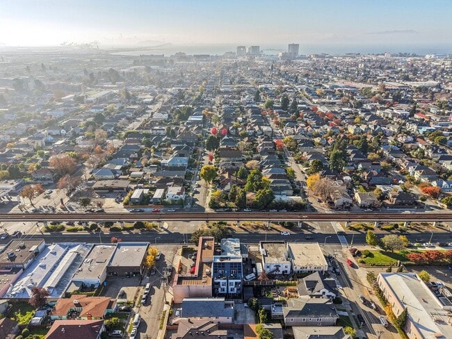 Building Photo - 5610 Martin Luther King Jr Way