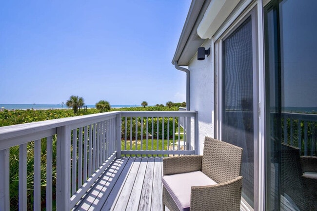 Building Photo - 603 Shorewood Dr