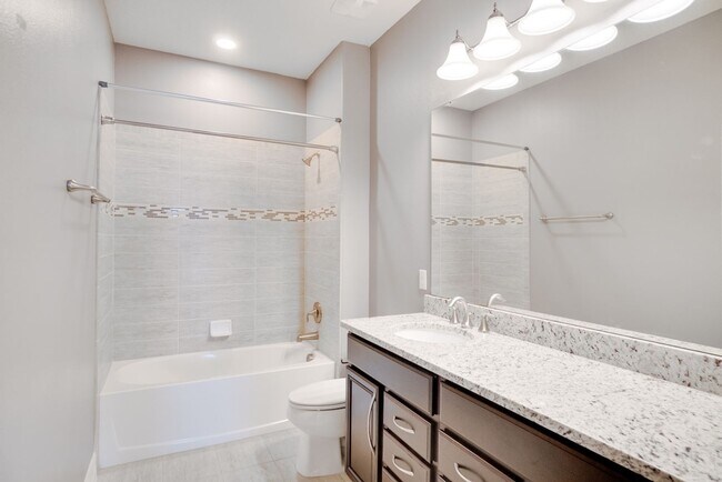 Building Photo - Stunning 3-Bedroom Pool Home with Bonus Room in the Gated Community of Lakeshore at Narcoossee