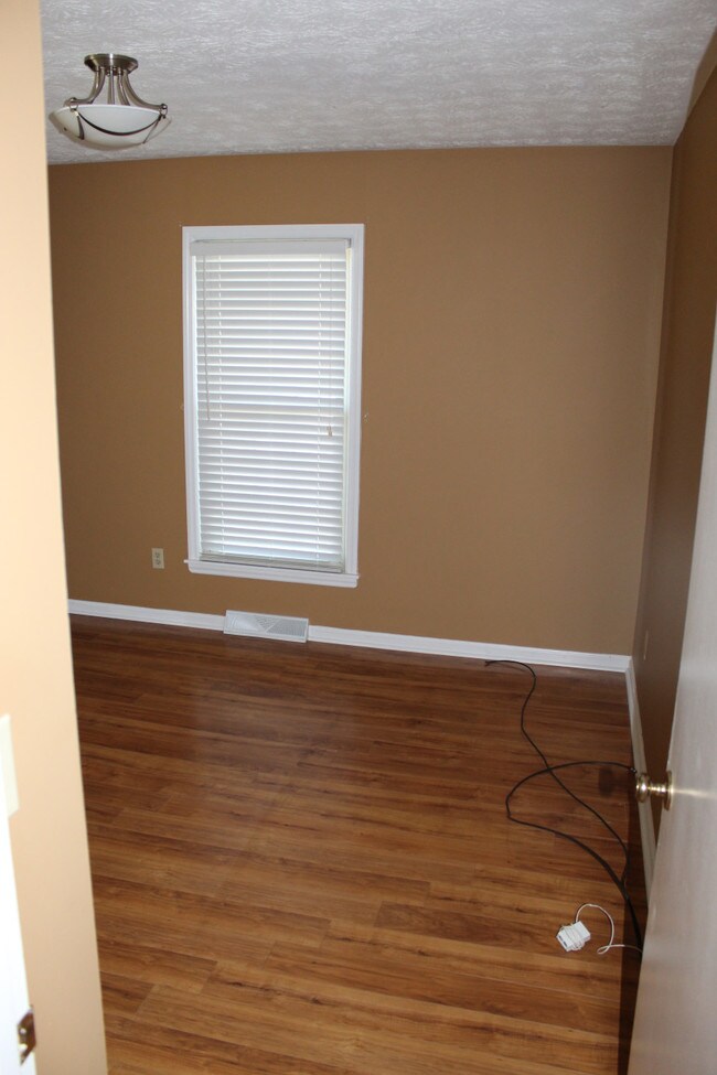 Building Photo - Southern Hills Duplex
