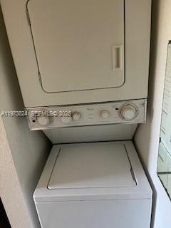 Building Photo - 6100 NW 44th St