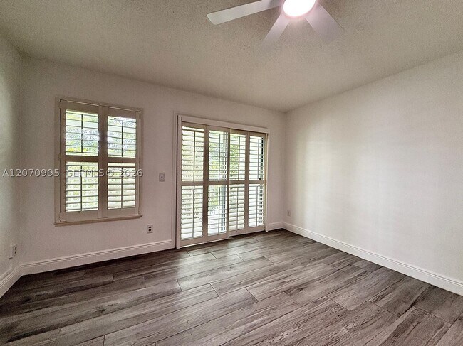 Building Photo - 277 Cypress Point Dr