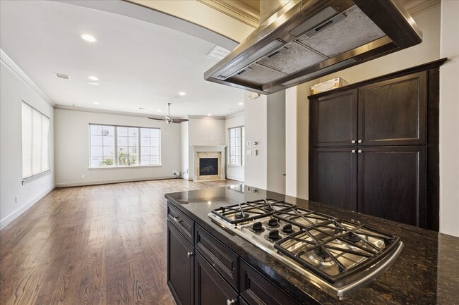 Building Photo - 4004 Feagan St