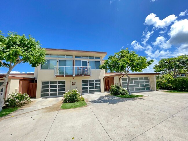 Building Photo - Luxury 3-Bedroom Townhome in Wailea’s Excl...