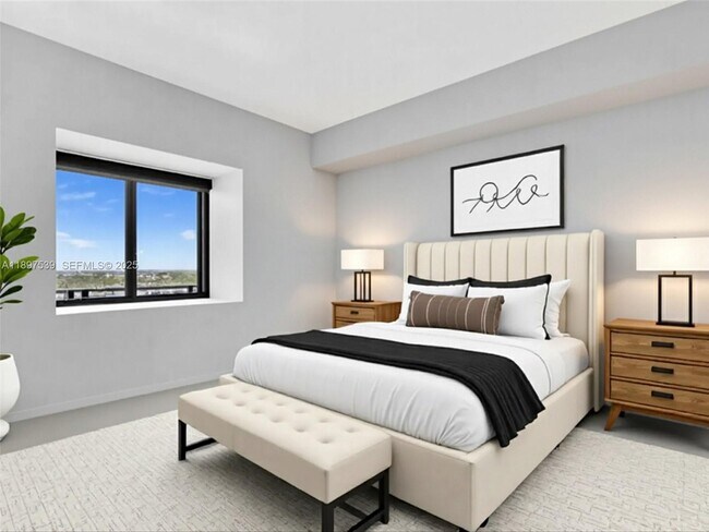 Building Photo - 700 NE 24th St