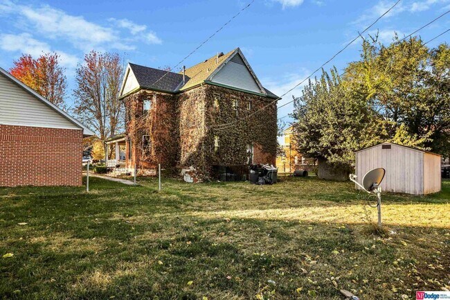 Building Photo - 2210 Wirt St