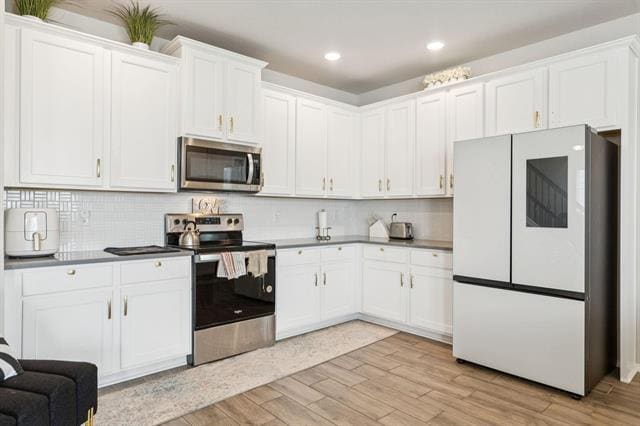 Building Photo - 8982 Delway Dr