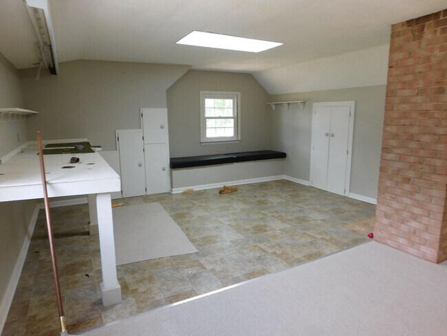 Building Photo - 509 W Wilson Creek Dr