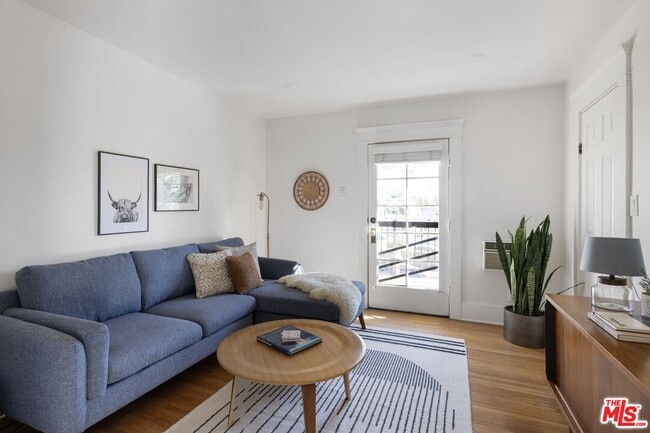 Building Photo - 211 S Burlington Ave