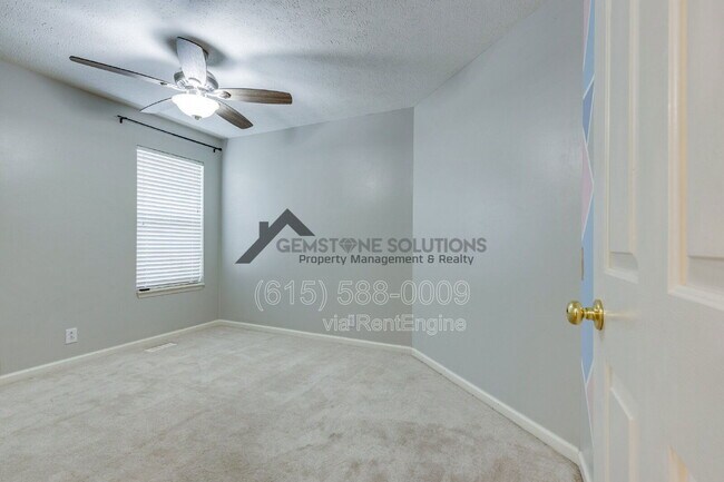 Building Photo - 2214 Falcon Creek Dr