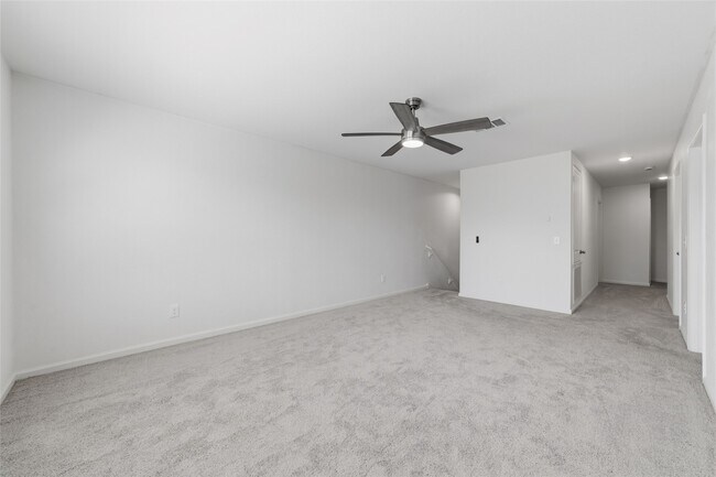 Building Photo - 9228 Boulder Blvd