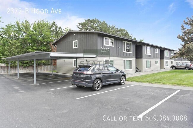 Building Photo - 2372 Hood Ave