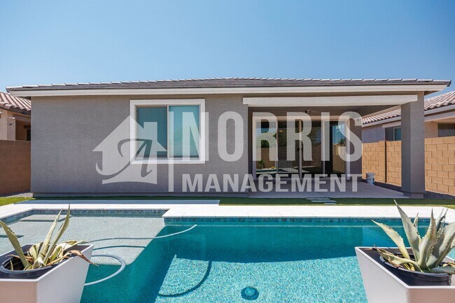 Building Photo - Beautiful Brand New Home with A POOL!