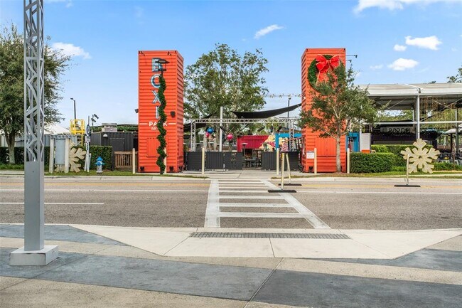 Building Photo - 13833 Behring Ave