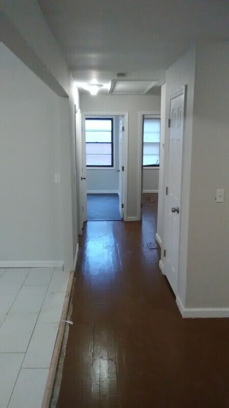 Building Photo - 4207 Dinglewood Ave