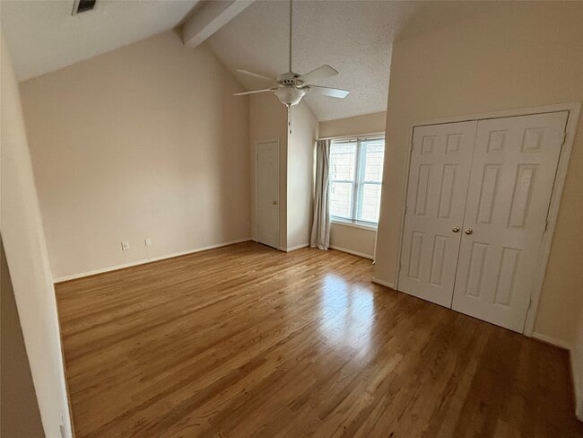 Building Photo - 3619 Mulberry St