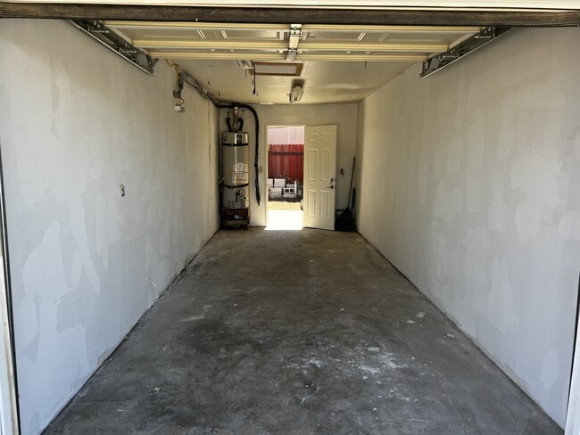 Building Photo - 8919 4th St