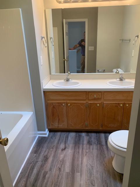 Building Photo - 2128 Flagstone Ct