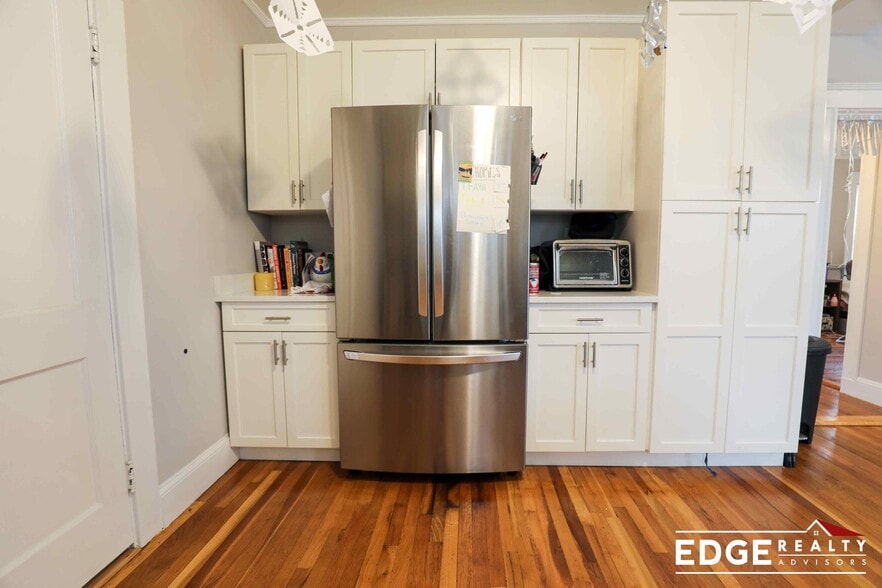 Building Photo - 8 Donnybrook Rd