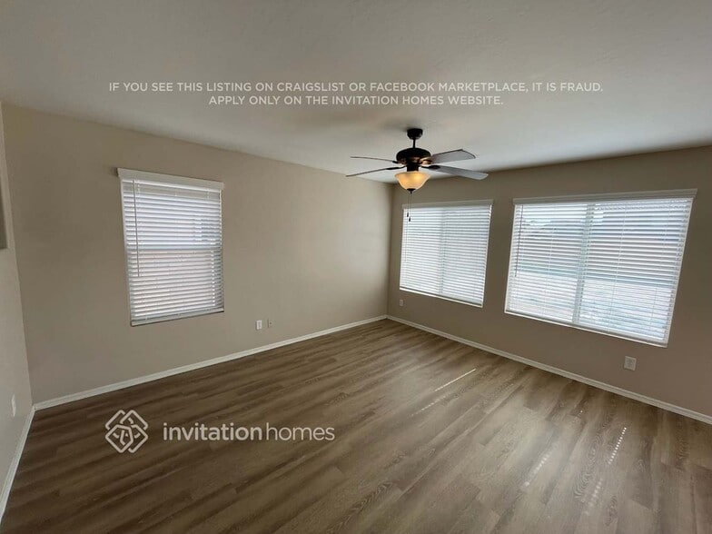 Building Photo - 22011 W Pima St