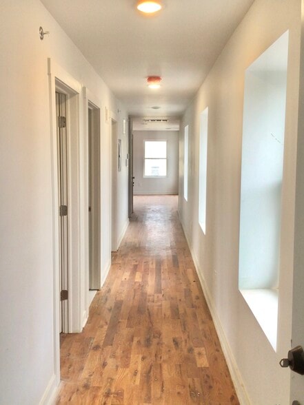 Building Photo - 912 Bergenline Ave