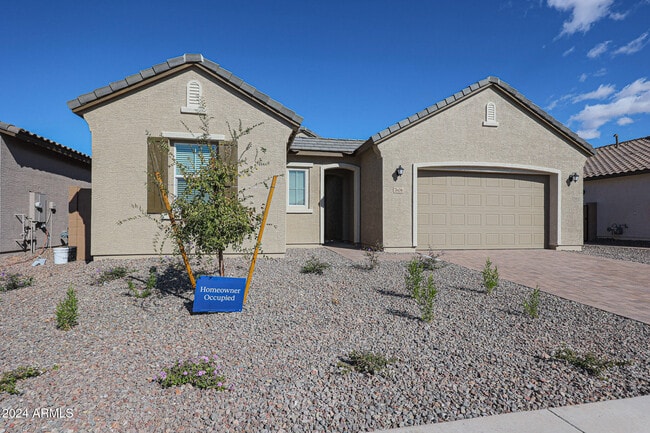 Building Photo - 7606 W Jackrabbit Ln