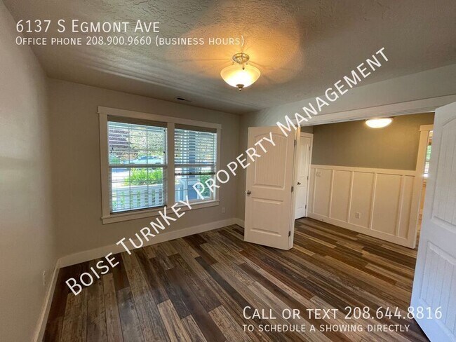 Building Photo - 6137 S Egmont Ave