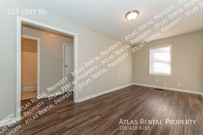 Building Photo - 227 Lott Rd