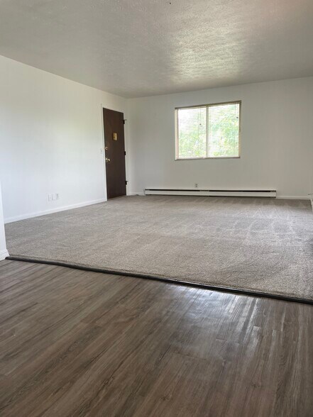 Building Photo - 540 Cherry Hill Drive