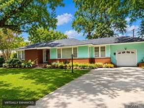 Building Photo - 9161 Meadowood St
