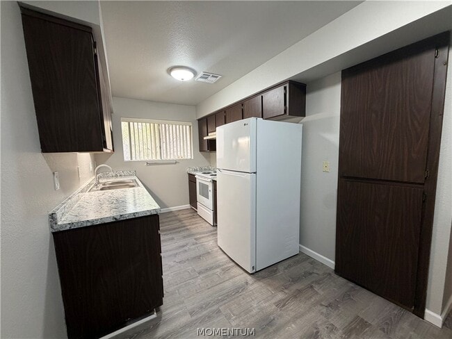 Building Photo - 1575 Monte Vista Dr