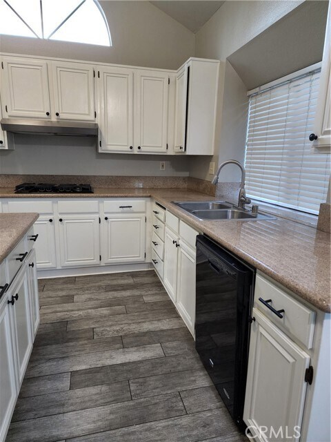 Building Photo - 6321 Traminer Ct