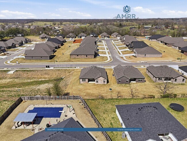 Building Photo - New Beginnings Start with AMRR: Spacious 3 Bedroom new build in Siloam Springs!