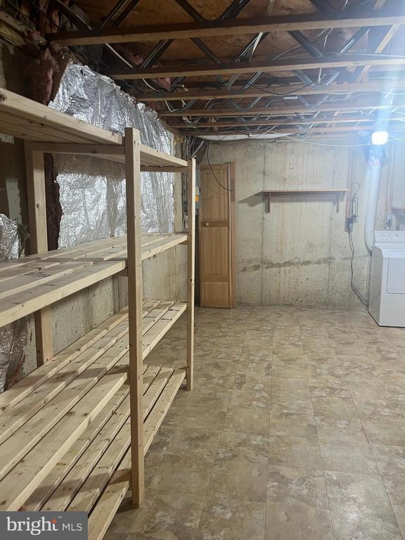 Building Photo - 12140 Bentridge Pl