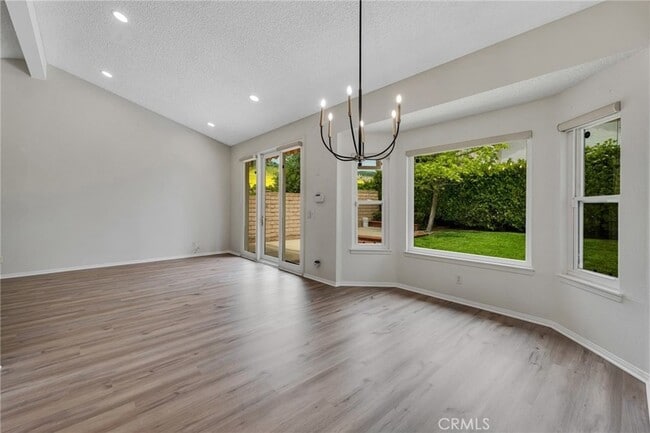 Building Photo - 12160 Crystal Ridge Way