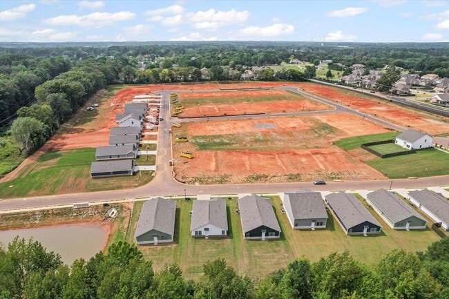 Building Photo - New 3BR Home in Whispering Woods – East At...