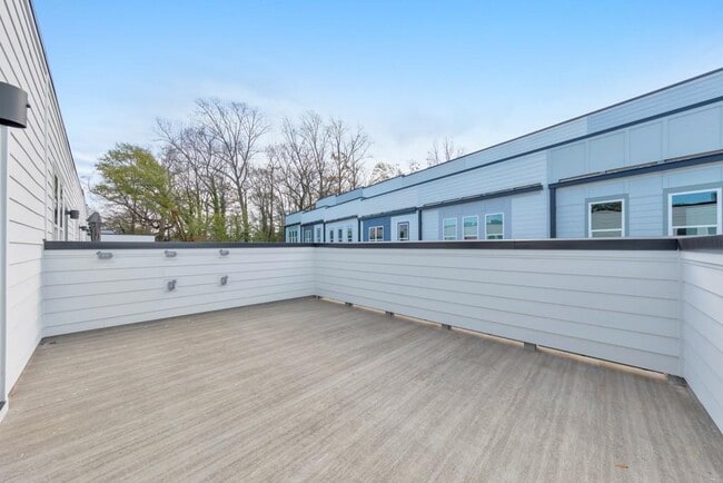 Building Photo - 517 Motivation Cir NW