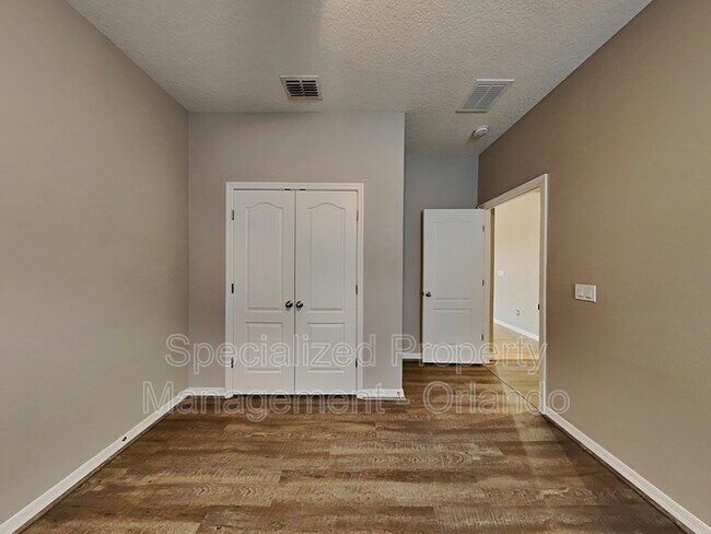 Building Photo - 2131 Lacosta Pl
