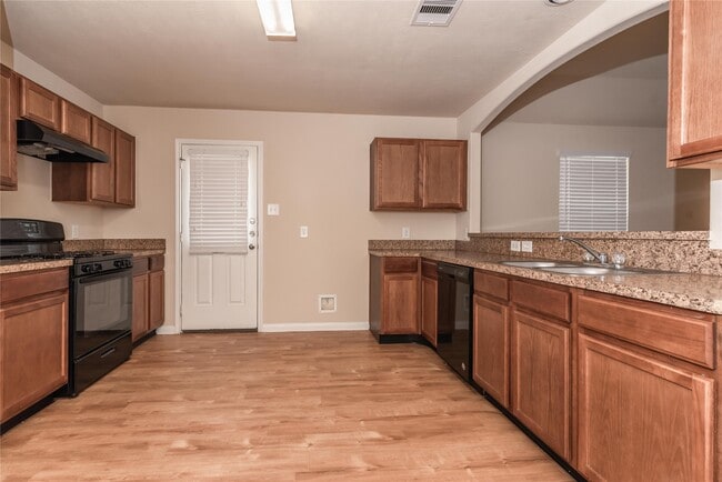 Building Photo - 3811 Cary Creek Dr
