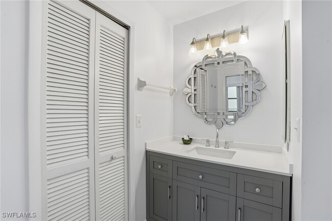 Building Photo - 391 8th St SE