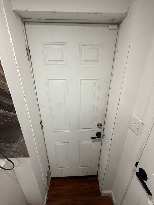 Building Photo - 1215 Savannah St SE