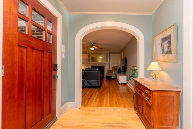 Building Photo - 4301 Avenue O