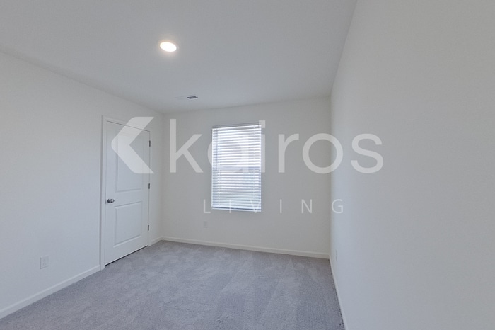 Building Photo - 7020 Moss Creek Way