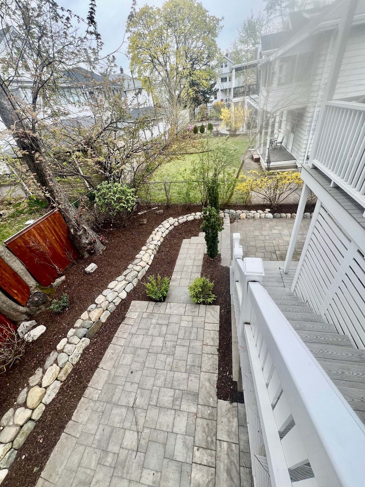 Back Patio Garden Area - 32 Brimmer St